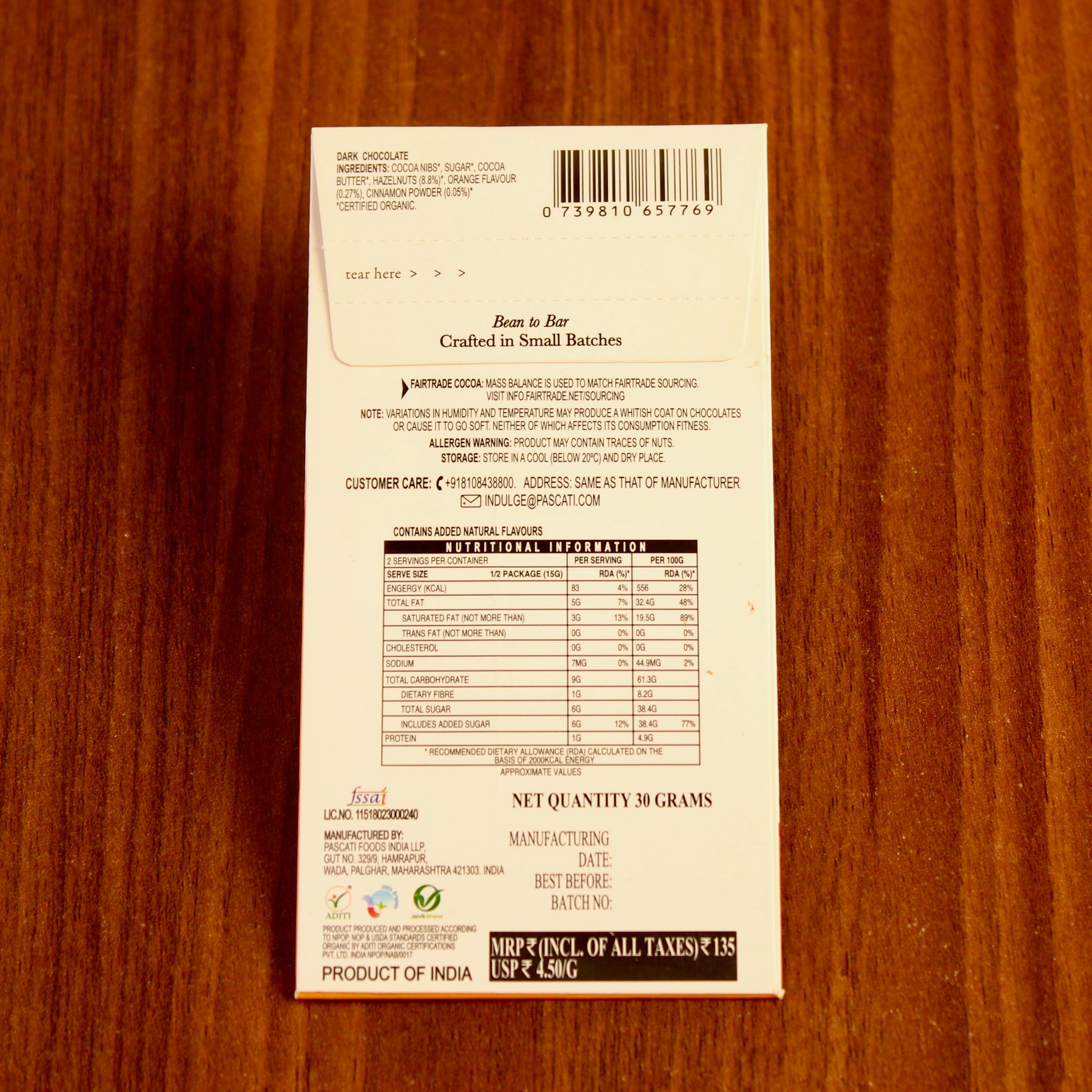 Pascati orange cinnamon hazelnut dark chocolate mini bar 30g back — organic Fairtrade India